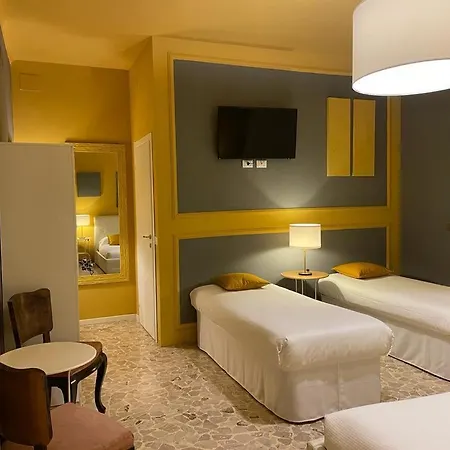 Central Suite Bed&Breakfast Oda ve Kahvaltı *